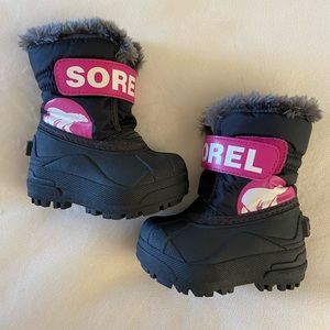 SOREL girls boots size 5 toddlers fur boot